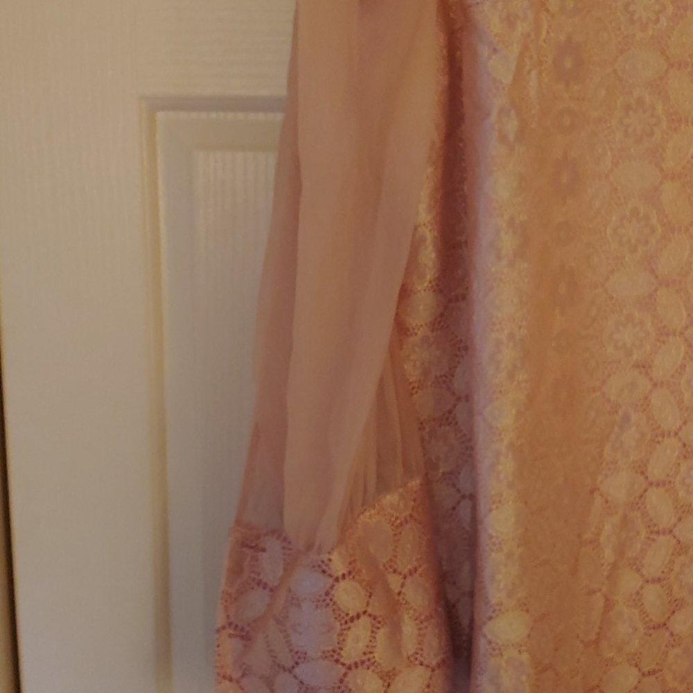 Dress - Picture 3 of 5